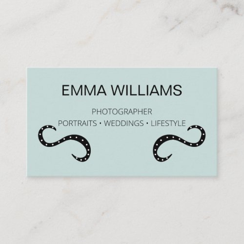 Minimalist Modern Photographer Business Card
