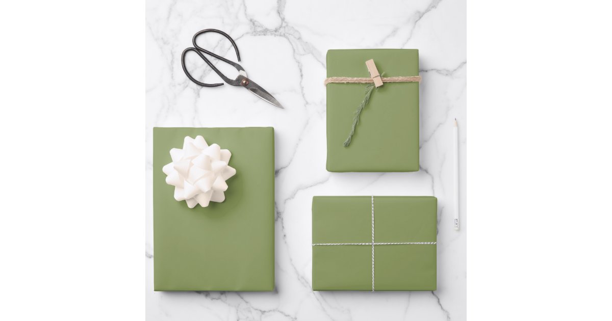 Minimalist emerald green solid plain elegant gift wrapping paper sheets