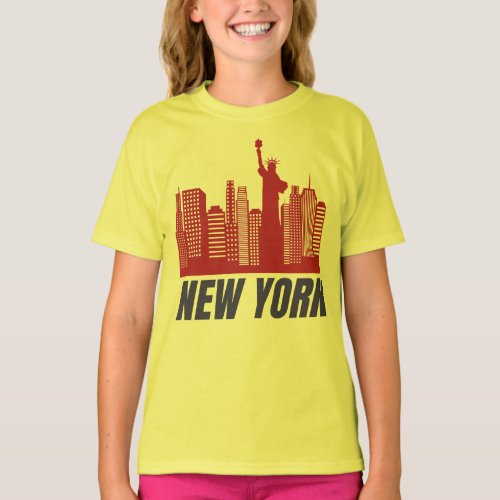 Minimalist NYC and its symbolic status of freedom T_Shirt