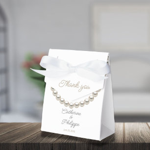 Minimalist Pearl Wedding Favor Boxes