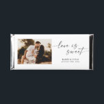 Minimalist Photo Love Is Sweet Wedding  Hershey Bar Favors<br><div class="desc">These customizes Hershey bars make the perfect favors for weddings,  bridal showers,  and other wedding events!</div>