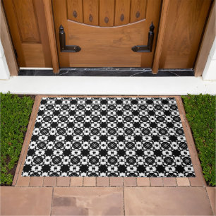 Minimalist retro check pattern – Monochrome design Doormat