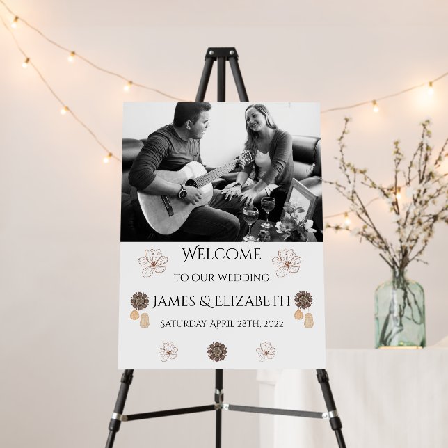 Minimalist Rustic Floral Boho Wedding Welcome Sign (In Situ (Stand))