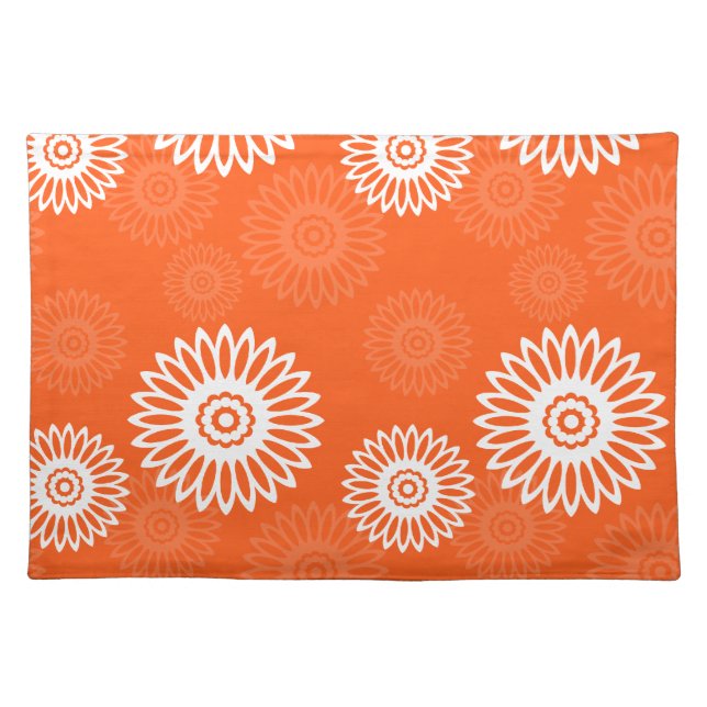 Minimalist tangerine orange daisy floral pattern placemat (Front)