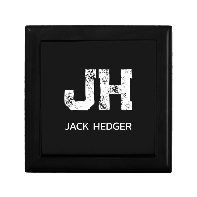 MINIMALIST WHITE TWO LETTER MONOGRAM NAME BLACK GIFT BOX (Front)