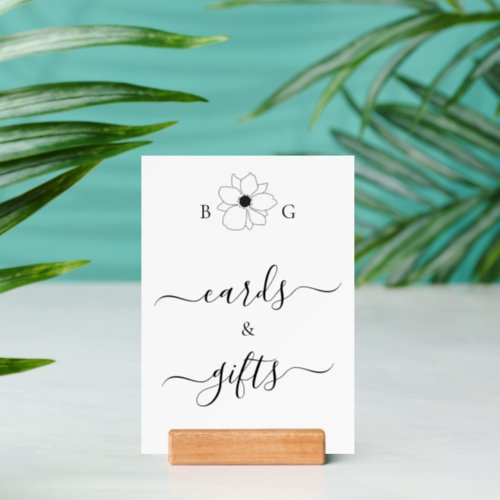 Minimalist Wildflower Hand_Drawn Monogram Wedding Holder