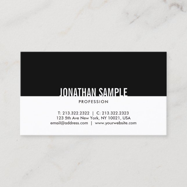 Minimalistic Black & White Simple Elegant Trendy Business Card (Front)