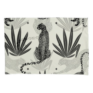 Minimalistic Cheetah Illustration Vintage Pillow Case