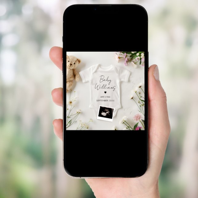 Minimalistic Modern Pregnancy Announcement (Front Digital)