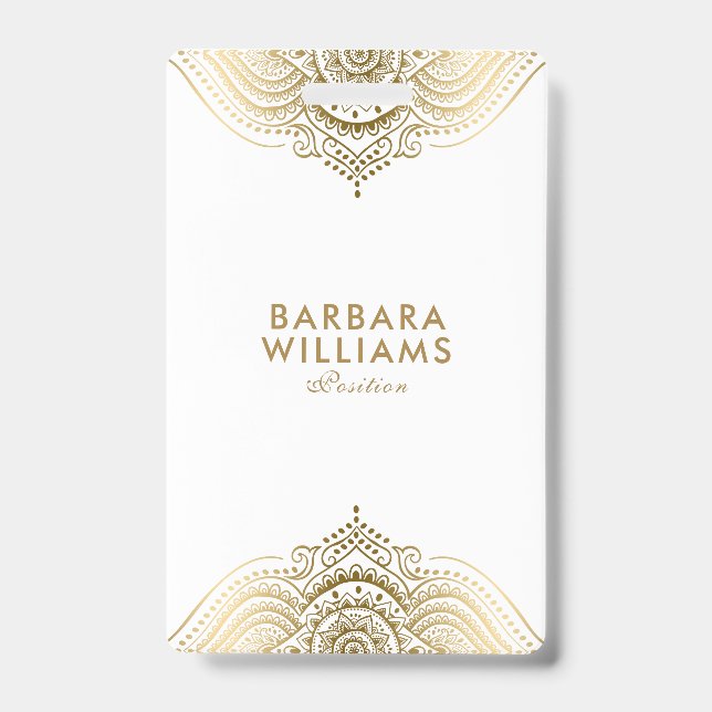 Minimalistig White & Gold Ornate Lace Badge (Front)