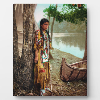 Minnehaha - Native American Hiawatha 1904 Plaque