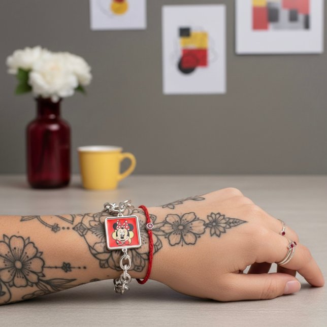 Minni Bracelet (Creator Uploaded)
