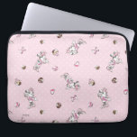 Minnie | Elegant Pose Watercolor Laptop Sleeve<br><div class="desc">Minnie Mouse | It's all about the Eyelash Action - This cute watercolor graphic features Minnie Mouse along with a pink polka dot background.</div>