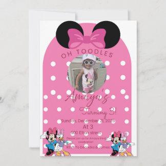 Minnie Mouse birthday invitations theme