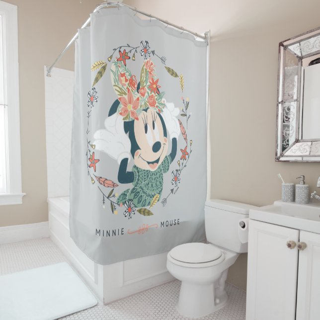 Minnie Mouse | Chase Adventure Shower Curtain (In Situ)