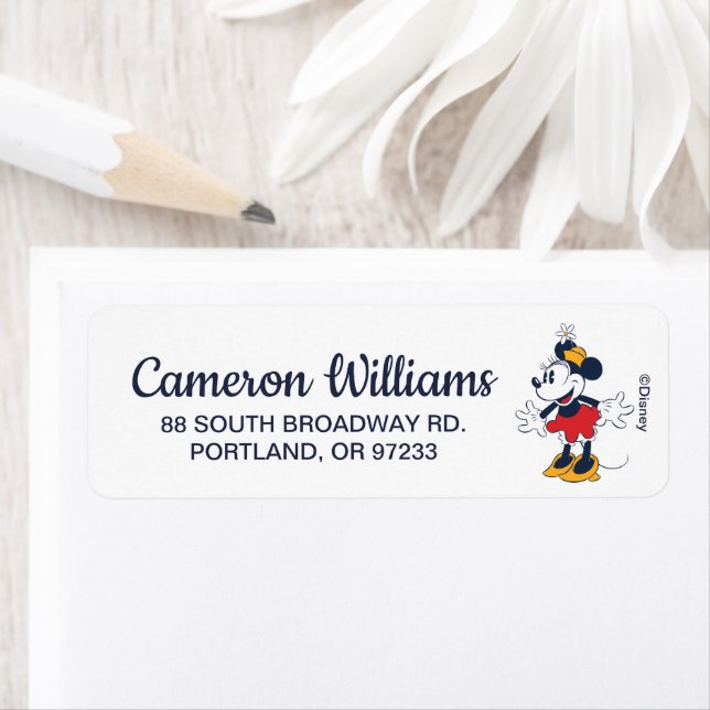 Minnie Mouse | Fun Flower Hat Pose Label (Insitu)