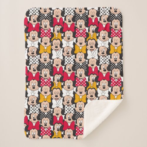 Minnie Mouse  Pattern Sherpa Blanket