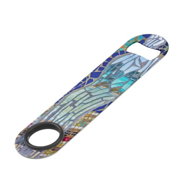 Mirror, mirror, tell me... bar key (Front Angled)