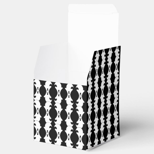 Mirrored Ghost Pattern Favor Boxes (Opened)