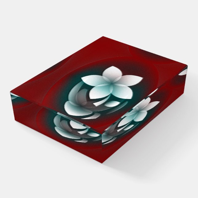 Mirroring white flower paperweight (Angled)