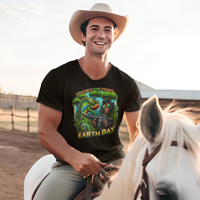 Mischievous Monkey and Chameleon Gunshow T-Shirt (Creator Uploaded)