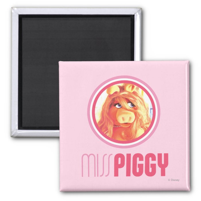 Miss Piggy Model Magnet