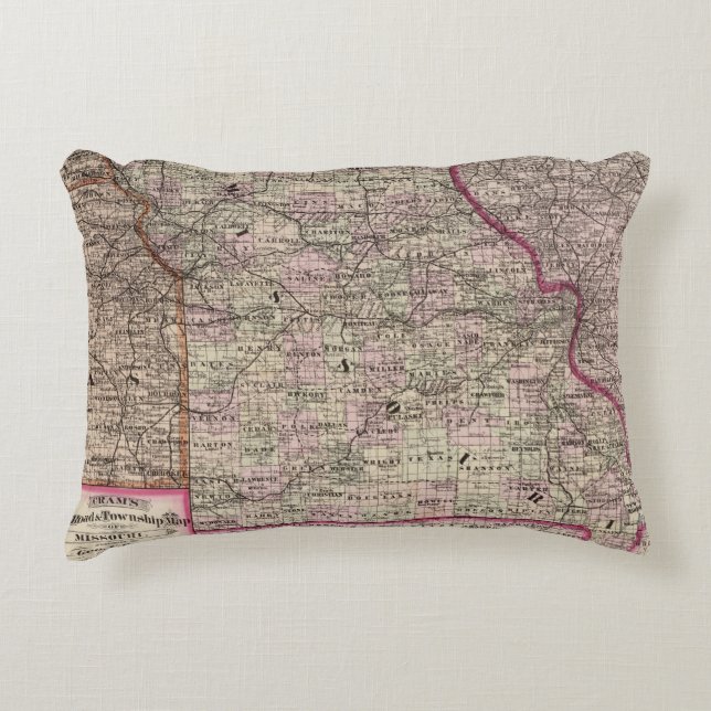 Missouri 7 decorative pillow (Front)