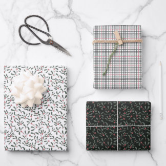 Mistletoe and Classic Plaid Chic Holiday Wrap Set Wrapping Paper Sheets