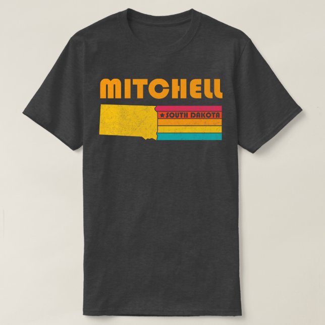 Mitchell South Dakota Vintage Distressed Souvenir T-Shirt (Design Front)