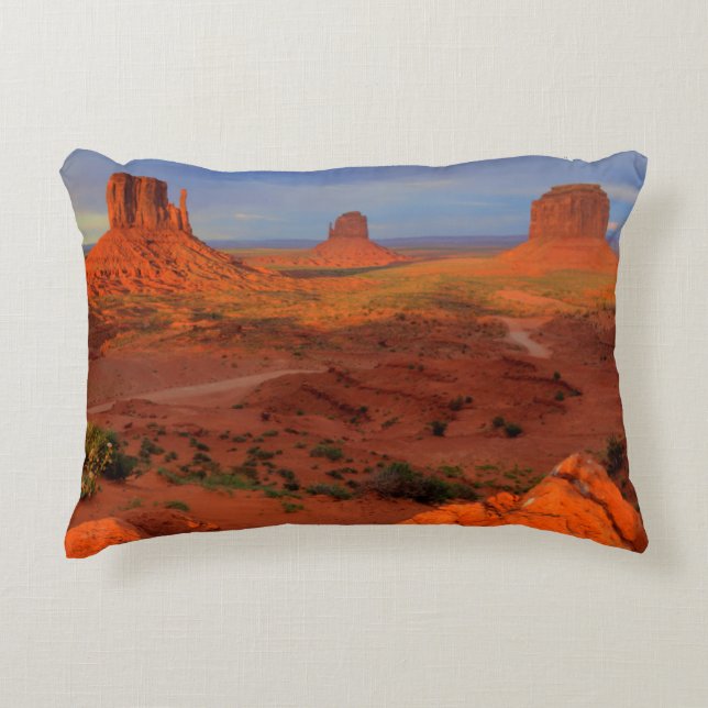 Mittens, Monument valley, AZ Accent Pillow (Front)