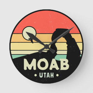 Moab Utah Vintage Desert Sunset Retro Souvenir 60s Round Clock