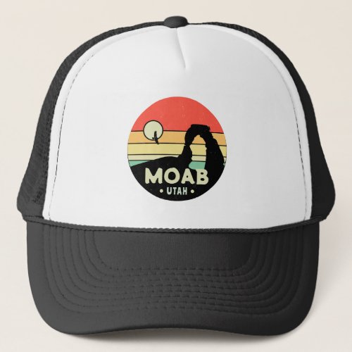 Moab Utah Vintage Desert Sunset Retro Souvenir 60s Trucker Hat