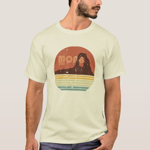 Moab Utah vintage sunset Arches national park T_Shirt