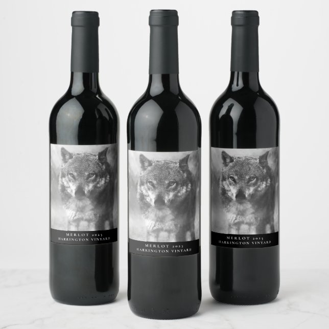 Mockup Wolf Custom Wine Labels (Bottles)