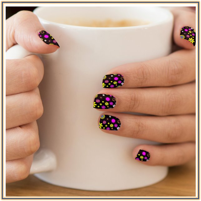 Mod Black Floral Minx Nail Art (Creator Uploaded)