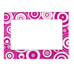 Mod Pink & White Concentric Retro Circles Magnetic Frame
