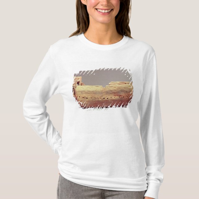 Model of a boat with a high poop deck T-Shirt (Front)