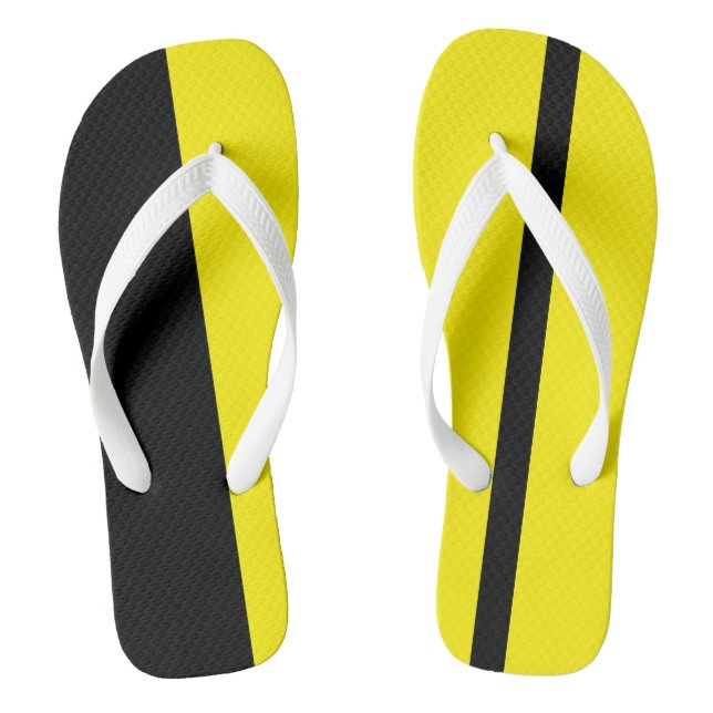 Moderate Yellow Stylized Vertical Bands Flip Flip Flops (Footbed)