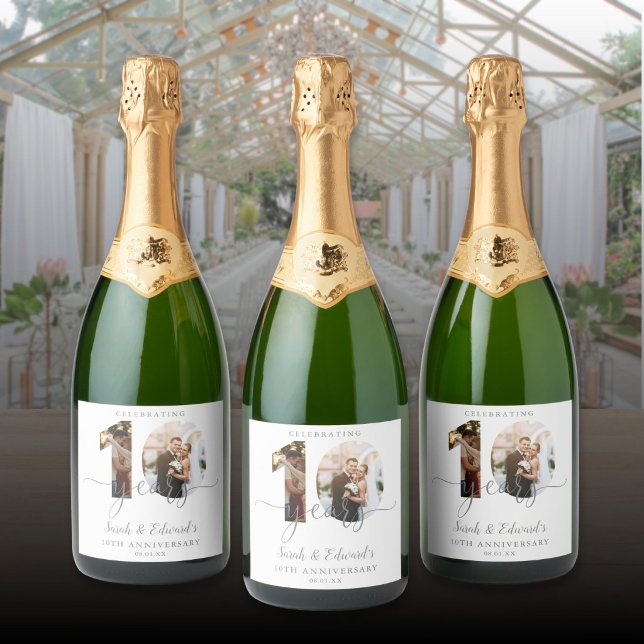 Modern 10th Wedding Anniversary 2 Photo Sparkling Wine Label (Modern 10th Wedding Anniversary 2 Photo Sparkling Wine Label)