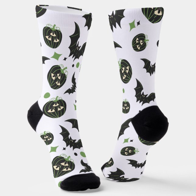 Modern 3 Eyed Pumpkin And Bats Pattern Halloween  Socks (Angled)