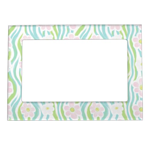 Modern Abstract Floral Line Pattern (8) Magnetic Frame