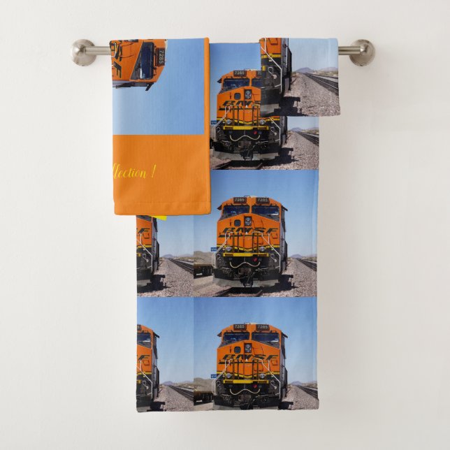 Modern Art Train Picture Family Popular Best Bath Towel Set (Insitu)