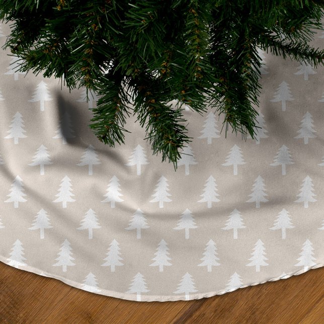 Modern Beige and White Christmas Tree Pattern Brushed Polyester Tree Skirt (Creator Uploaded)