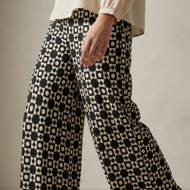 Modern Black And Beige Geometric Lattice Pattern Fabric (Creator Uploaded)