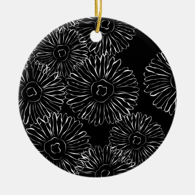 Modern Black and White Boho Chic Daisy Pattern  Ceramic Ornament (Front)