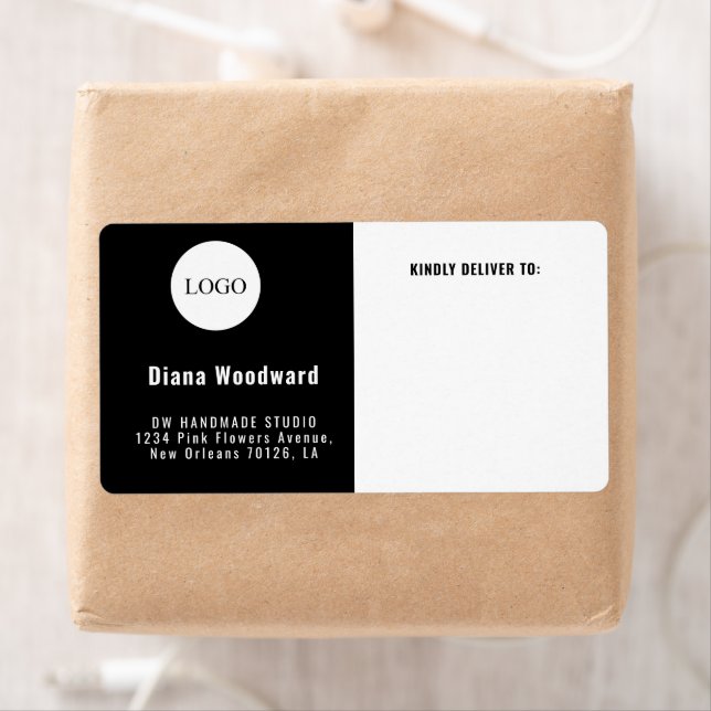 Modern Black and White Business Shipping Label (Insitu)