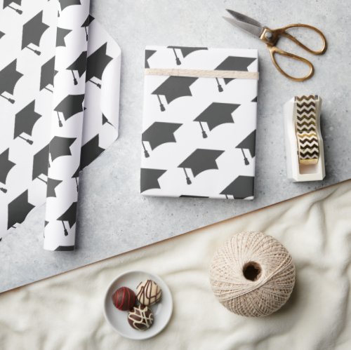 Modern Black and White Graduation Cap Pattern Wrapping Paper