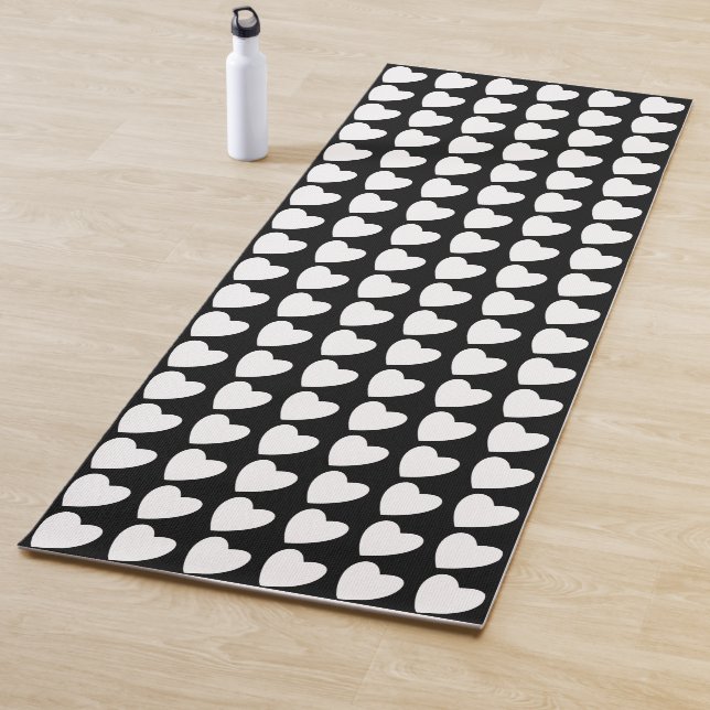 Modern Black and White Heart Pattern Yoga Mat (In Situ)