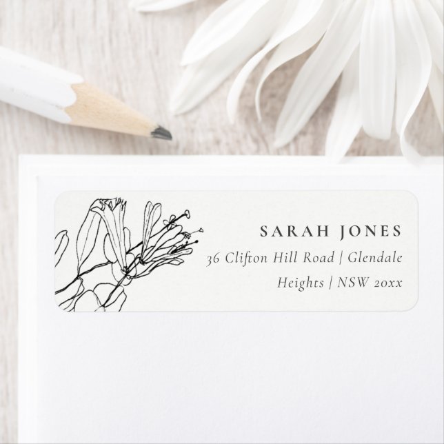 MODERN BLACK AND WHITE LINE DRAWING FLORAL ADDRESS LABEL (Insitu)