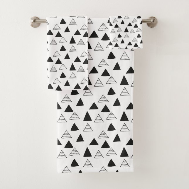 Modern Black and White Scandi Geometric Triangle  Bath Towel Set (Insitu)